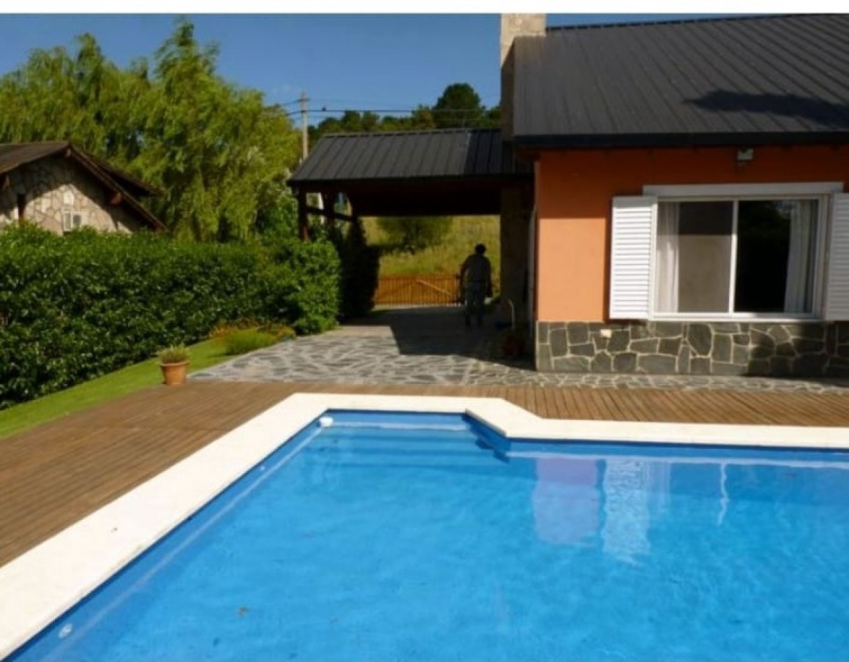 Sierra de los Padres / Casa en Alquiler