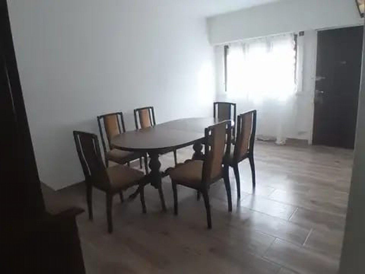 Cerrito 1500 - Casa 3 amb. Garage 120 M2 y Local en Esquina 50 m2. OPORTUNIDAD