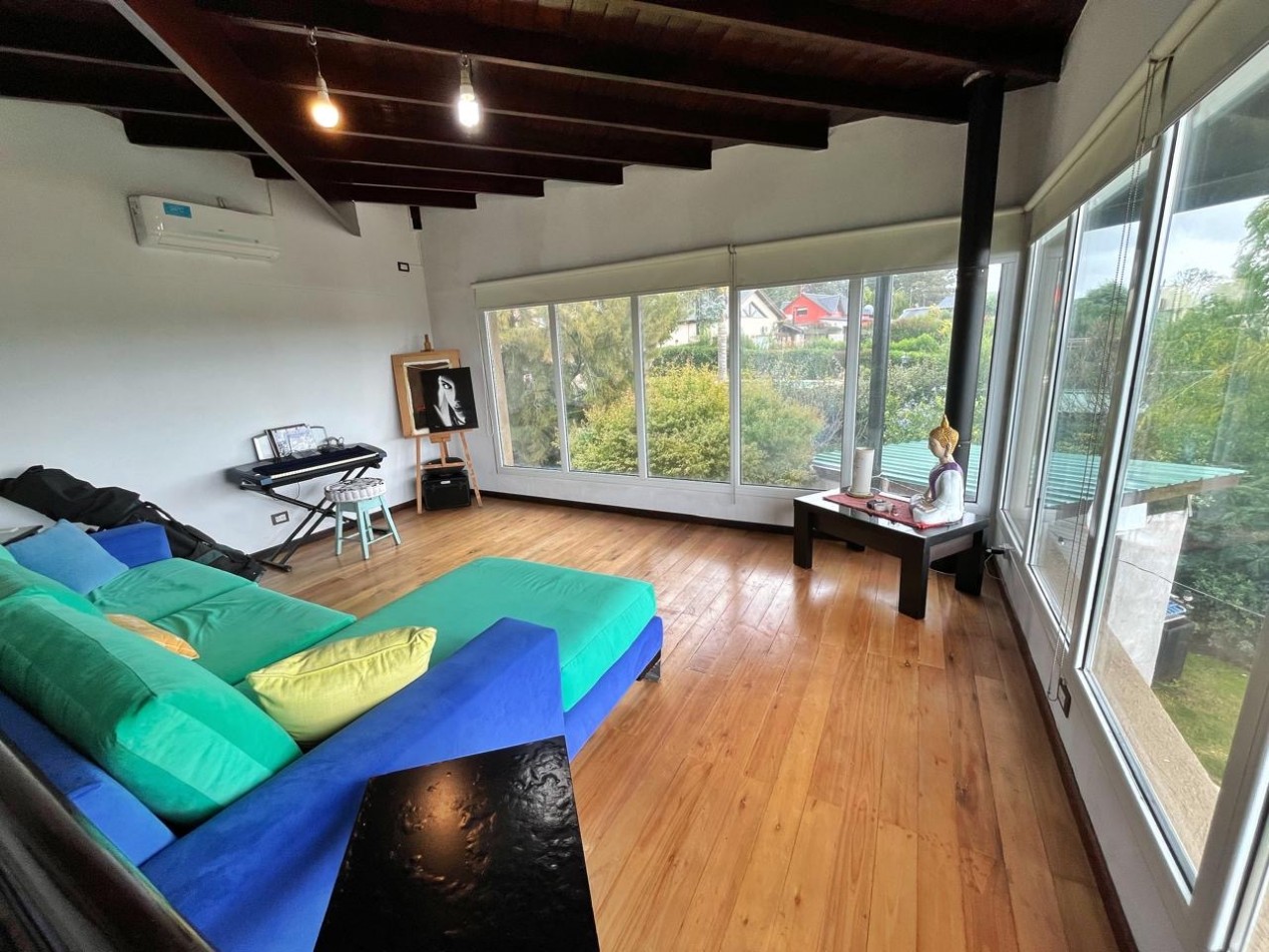 CASA SOBRE DOS LOTES / SIERRA DE LOS PADRES