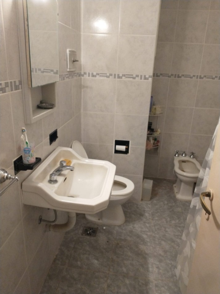 ALQUILER TEMPORARIO / DTO. 5 AMBIENTES/ CENTRO DE MIRAMAR/ CONSULTE VALORES SEMANA/QUINCENA/MES