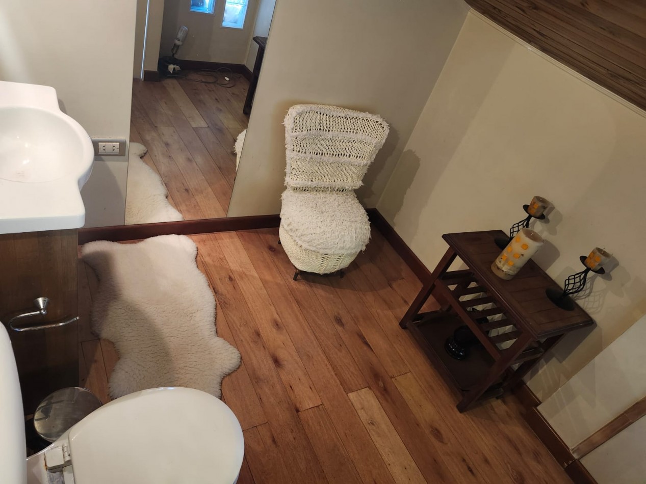 CASA EN BARRIO LOS PINARES / ALQUILER TEMPORADA / ¡ TU REFUGIO DE VERANO SOÑADO EN MAR DEL PLATA!