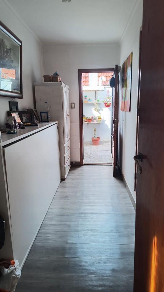 DEPARTAMENTO  TRES AMBIENTES  Y MEDIO CON PATIO/QUINCHO