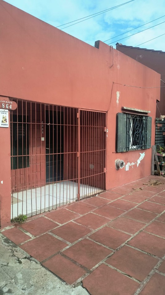 PH AL FRENTE EN ALQUILER / BARRIO CERRITO SAN SALVADOR