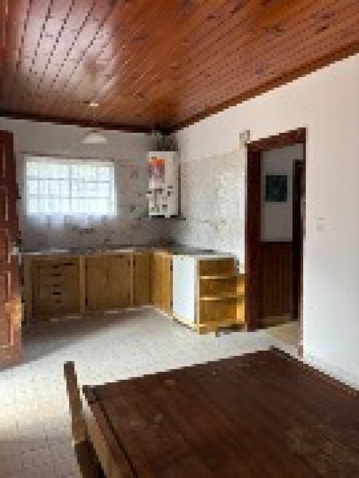 CASA / EXCELENTE CHALET EN VENTA EN BARRIO CERRITO SAN SLVADOR