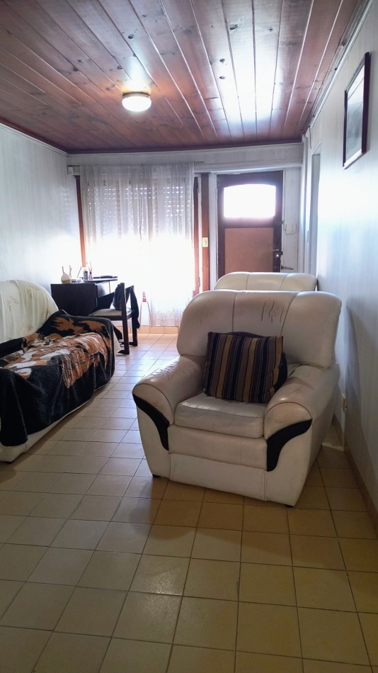 CASA / EXCELENTE CHALET EN VENTA EN BARRIO CERRITO SAN SLVADOR
