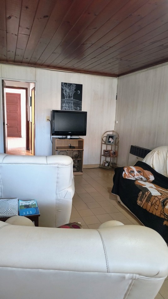 CASA / EXCELENTE CHALET EN VENTA EN BARRIO CERRITO SAN SLVADOR