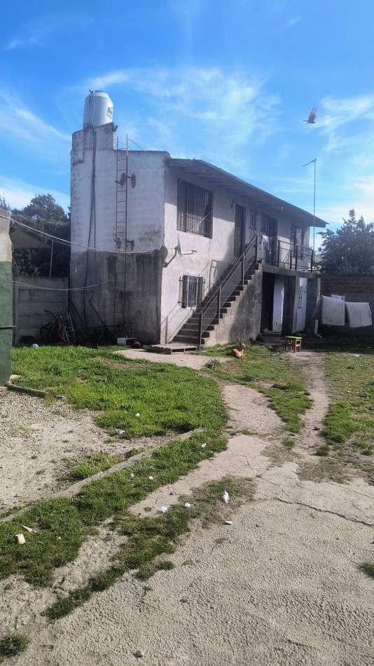 BARRIO DOS DE ABRIL / VENTA EN BLOCK /A RECICLAR