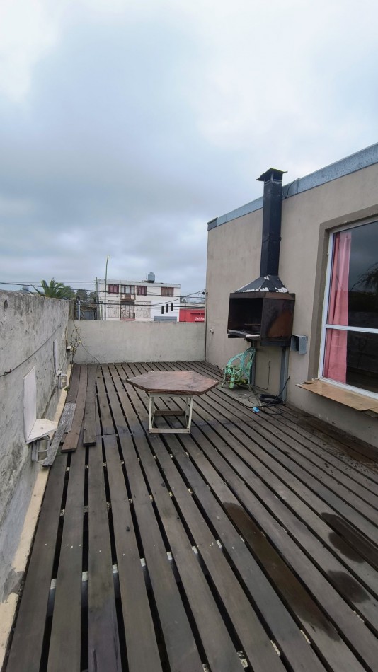 MONOAMBIENTE DIVISIBLE CON TERRAZA PROPIA / BARRIO F. DELA PLAZA