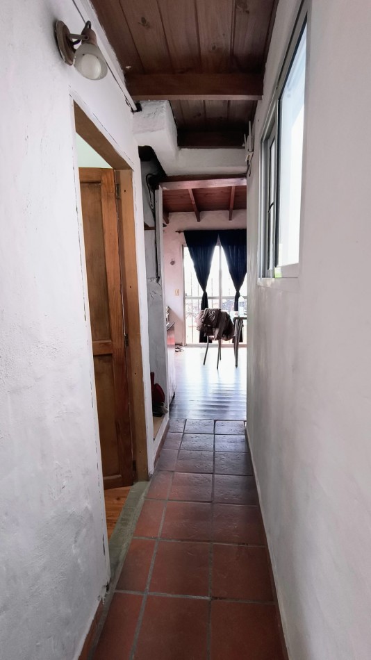 CASA EN BARRIO CERRITO SAN SALVADOR