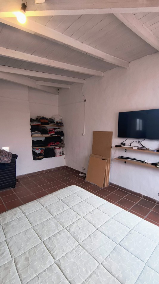 CASA EN BARRIO CERRITO SAN SALVADOR