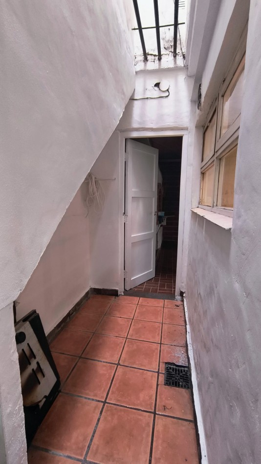 CASA EN BARRIO CERRITO SAN SALVADOR