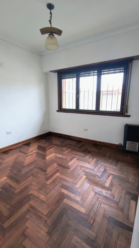 CASA EN BARRIO CERRITO SAN SALVADOR
