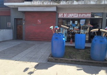 Fondo de comercio: Perfumeria y Limpieza / Sobre Calle Cerrito y Rosales. / Barrio Cerrito San Salvador.