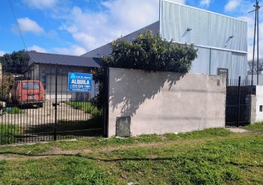 CASA TRES AMBIENTES / QUINCHO Y PARRILLA / BARRIO CERRITO